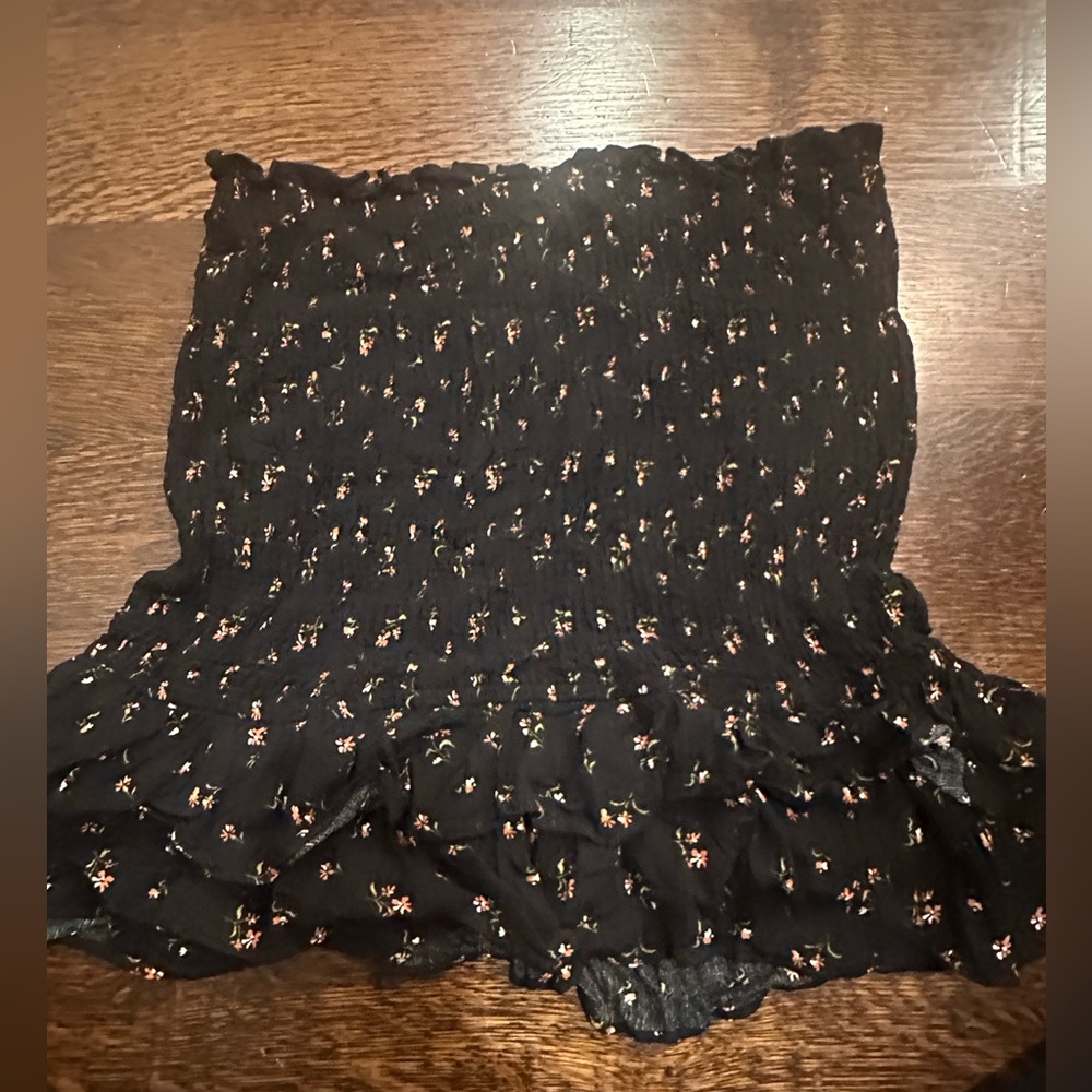 women’s skirt